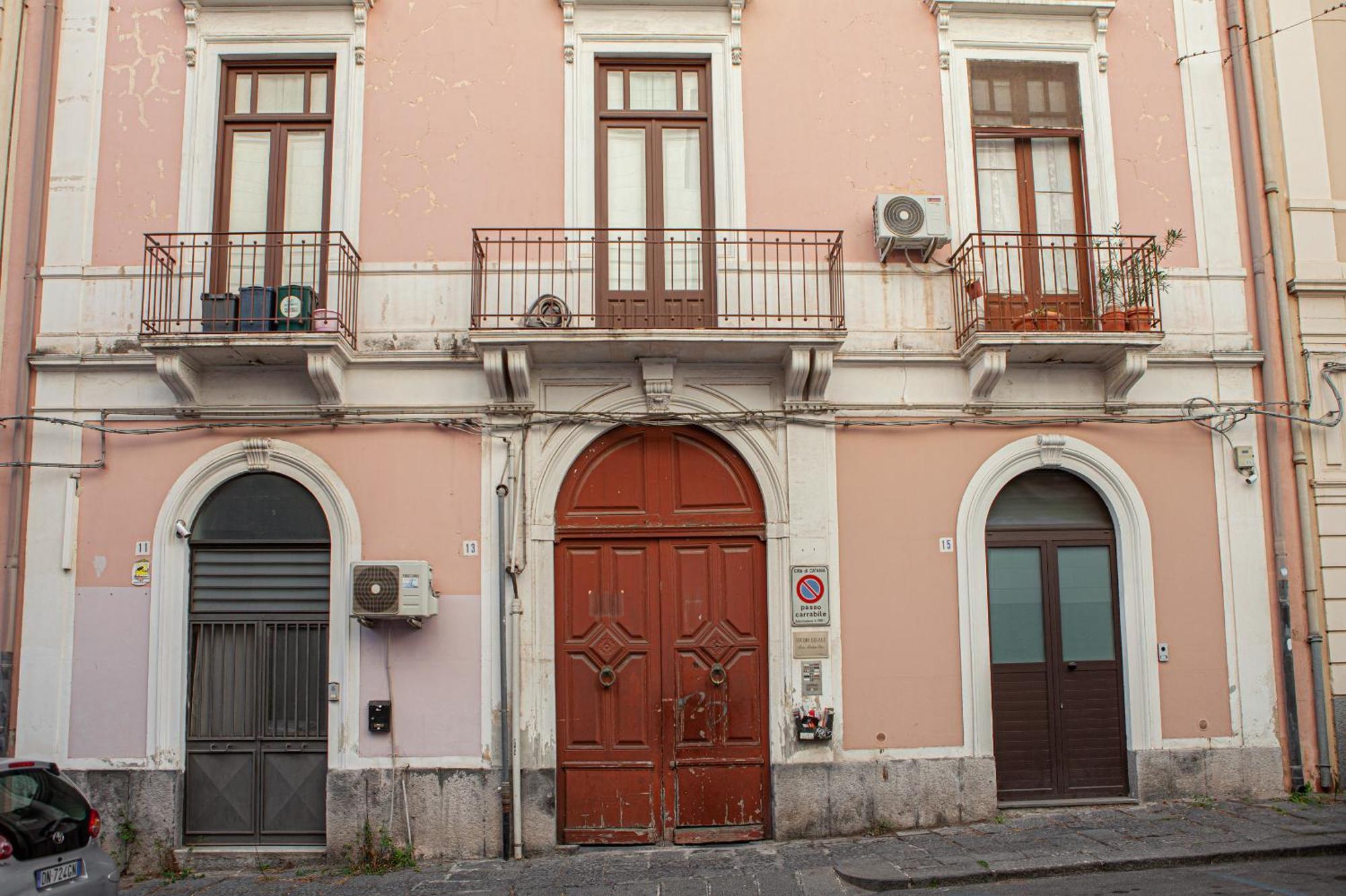 Ruggero Settimo - Holiday Houses Catane Extérieur photo