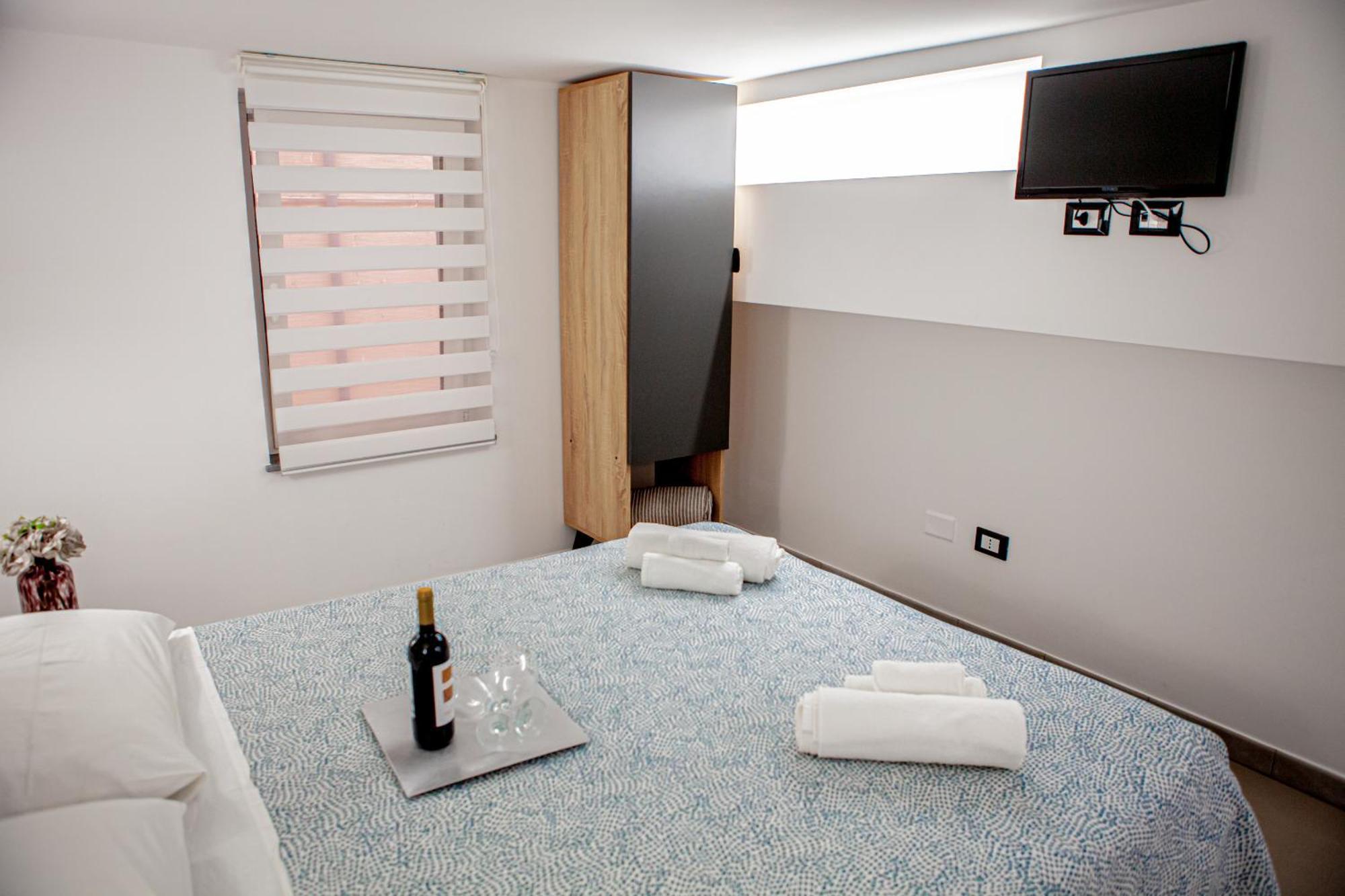 Ruggero Settimo - Holiday Houses Catane Extérieur photo