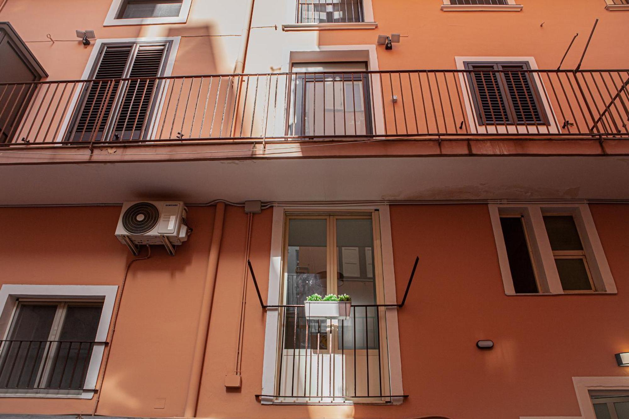 Ruggero Settimo - Holiday Houses Catane Extérieur photo