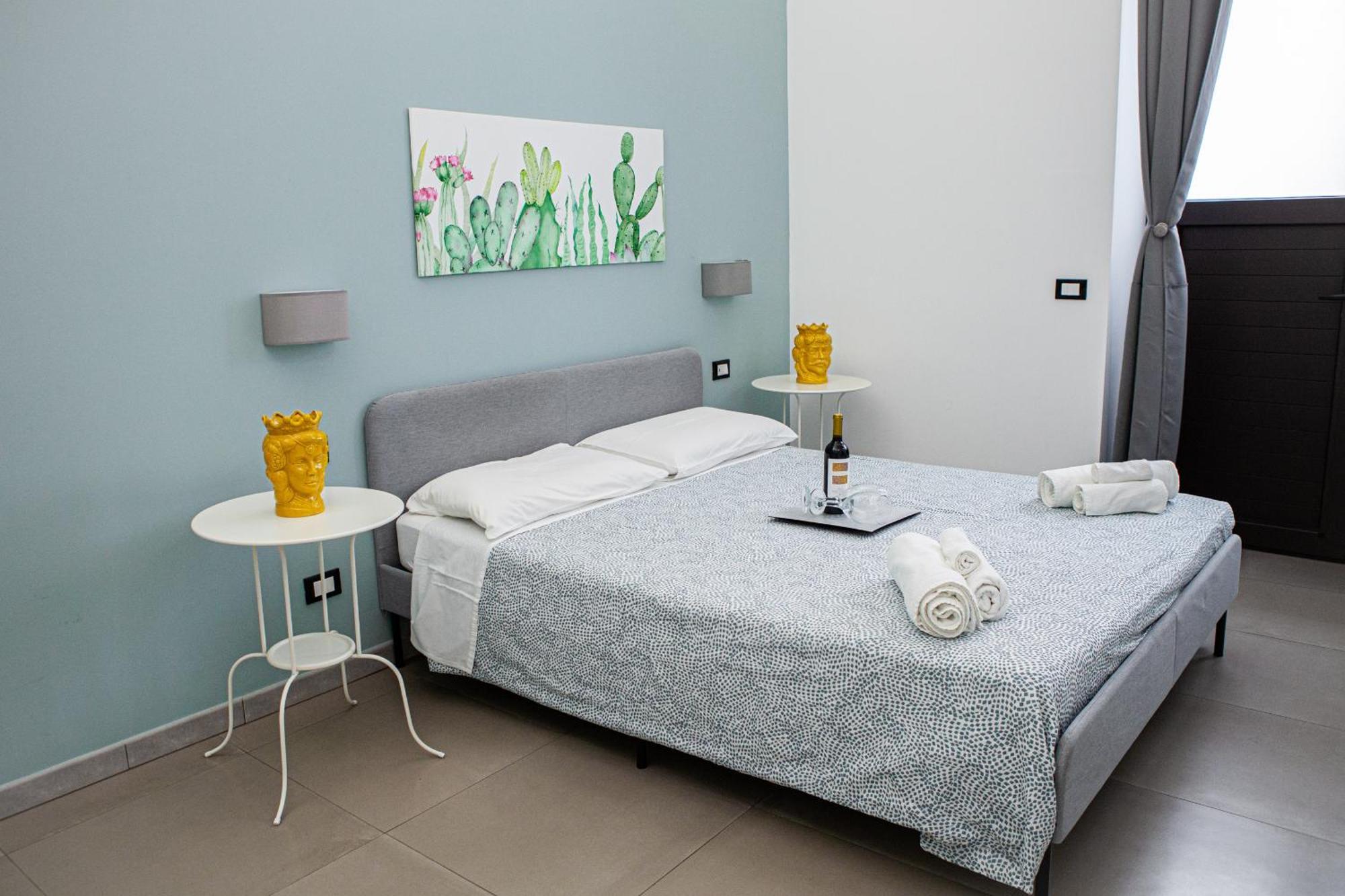Ruggero Settimo - Holiday Houses Catane Extérieur photo