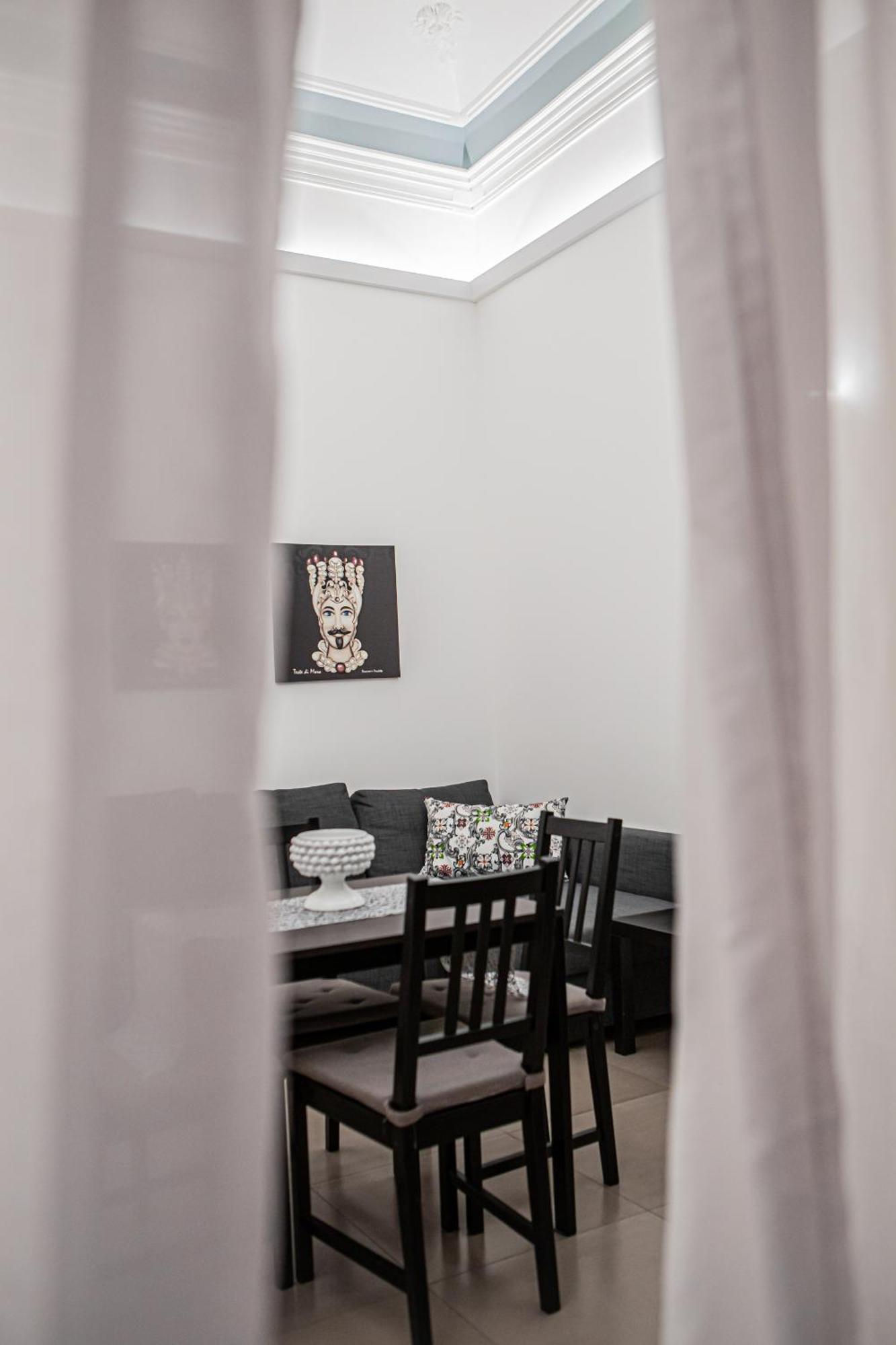 Ruggero Settimo - Holiday Houses Catane Extérieur photo